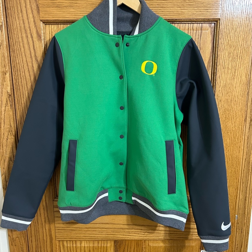 Nike Oregon Ducks. Green & Black  jacket. Nike sample. One of a kind.
